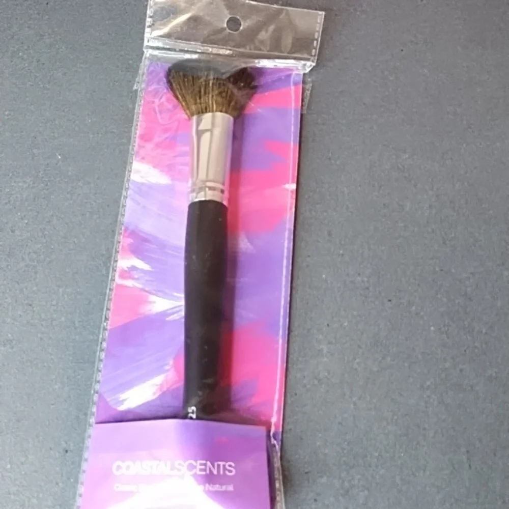 Make-up BRUSH - Picture 2 of 7
